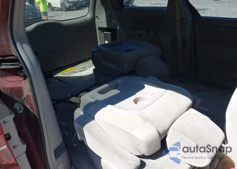 2005 Toyota Sienna Le из США, поврежденный, VIN 5TDZA23C95S290944